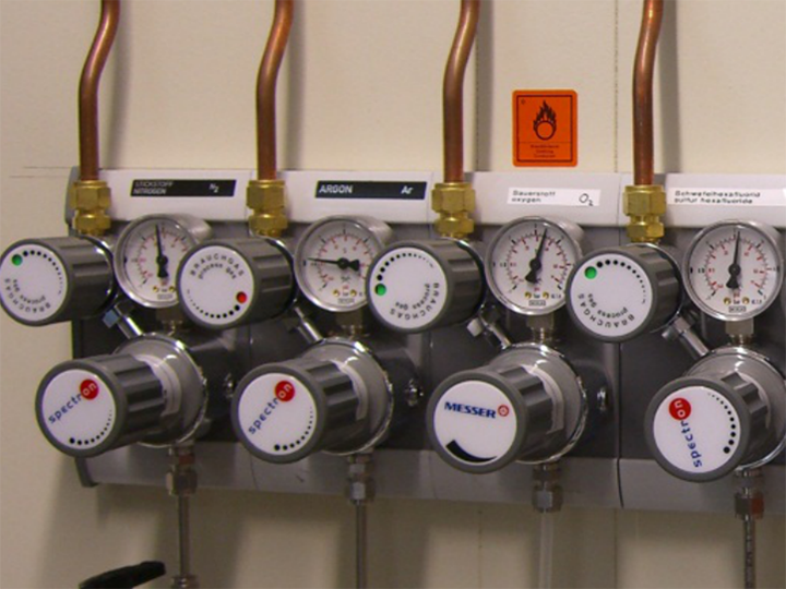 怎样拥有一个合格实验室集中供气系统？（缩略图）沃德澜科技有限公司